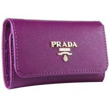 Prada Saffiano 6 klíčenka fialová