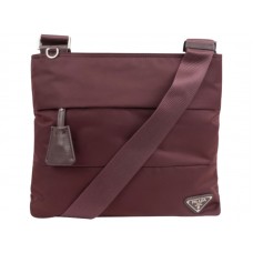Prada Tessuto Messenger Bag Burgundsko