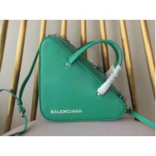 Balenciaga Triangle Duffle S zelená 170120573