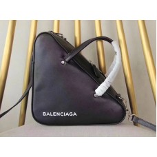 Balenciaga Triangle Duffle S Černá 170120572