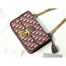 Hodinky Dior Dioraddict Flap Canvas Gold Hardware Burgundy d1006941