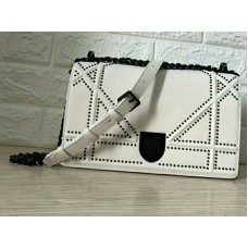 Ultra bílá kabelka Dior Diorama d04223