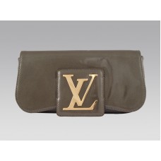 Kabelky Louis Vuitton a večerní kabelka Sobe v khaki barvě