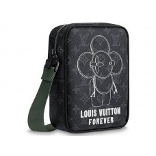 Kabelka Louis Vuitton Monogram Eclipse Danube Pm m43677