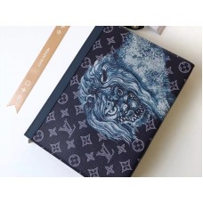 Monogram Louis Vuitton Savane Canvas Pochette Voyage Mm m66939