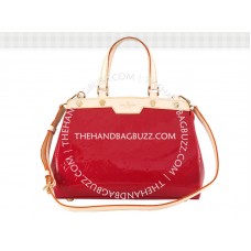 Louis Vuitton Monogram Vernis Brea premiérka Pomme Damour